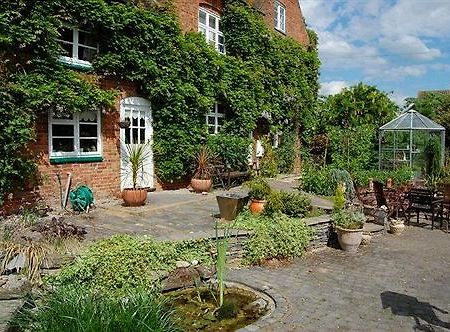 Old Ivy House Bed & Breakfast Nuneaton Buitenkant foto