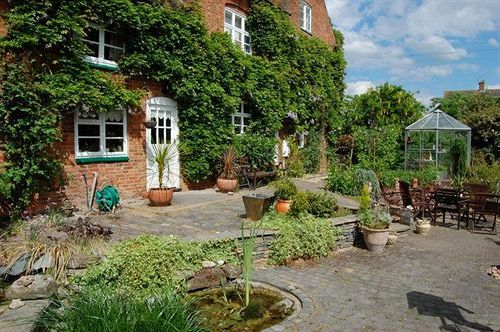 Old Ivy House Bed & Breakfast Nuneaton Buitenkant foto